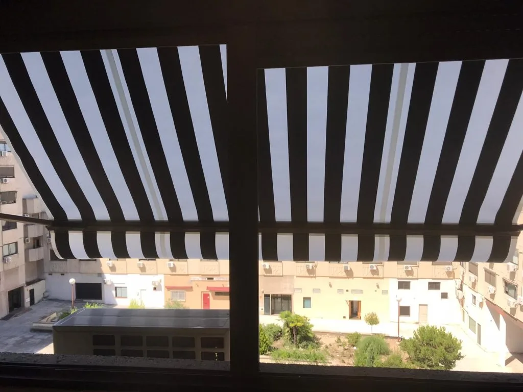 Persianas y Toldos Moratalaz